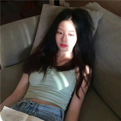 春色无边满人间